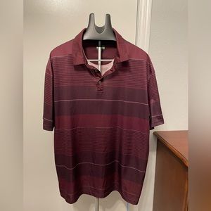 Men’s burgundy polo